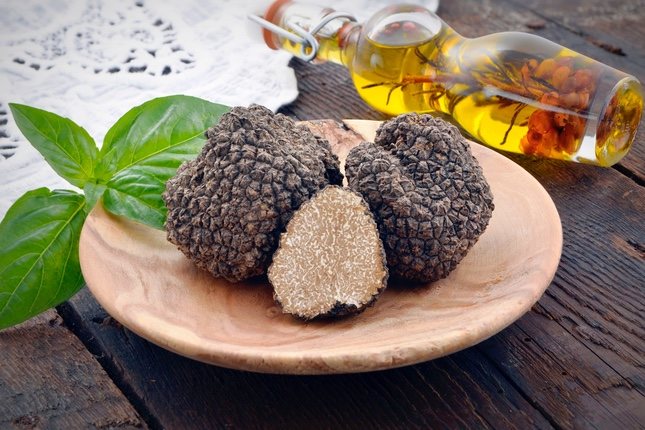 El aceite de trufa se ha hecho muy popular en los últimos años