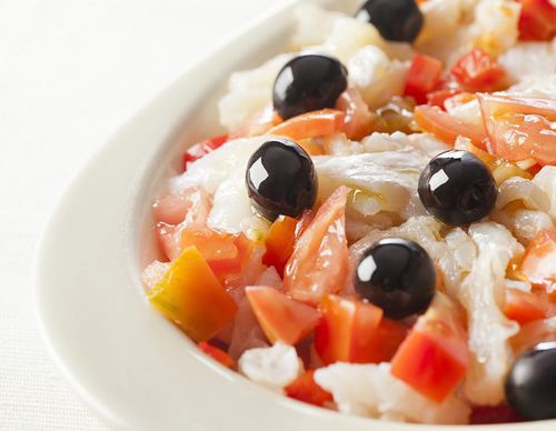 Esqueixada catalana de bacalao