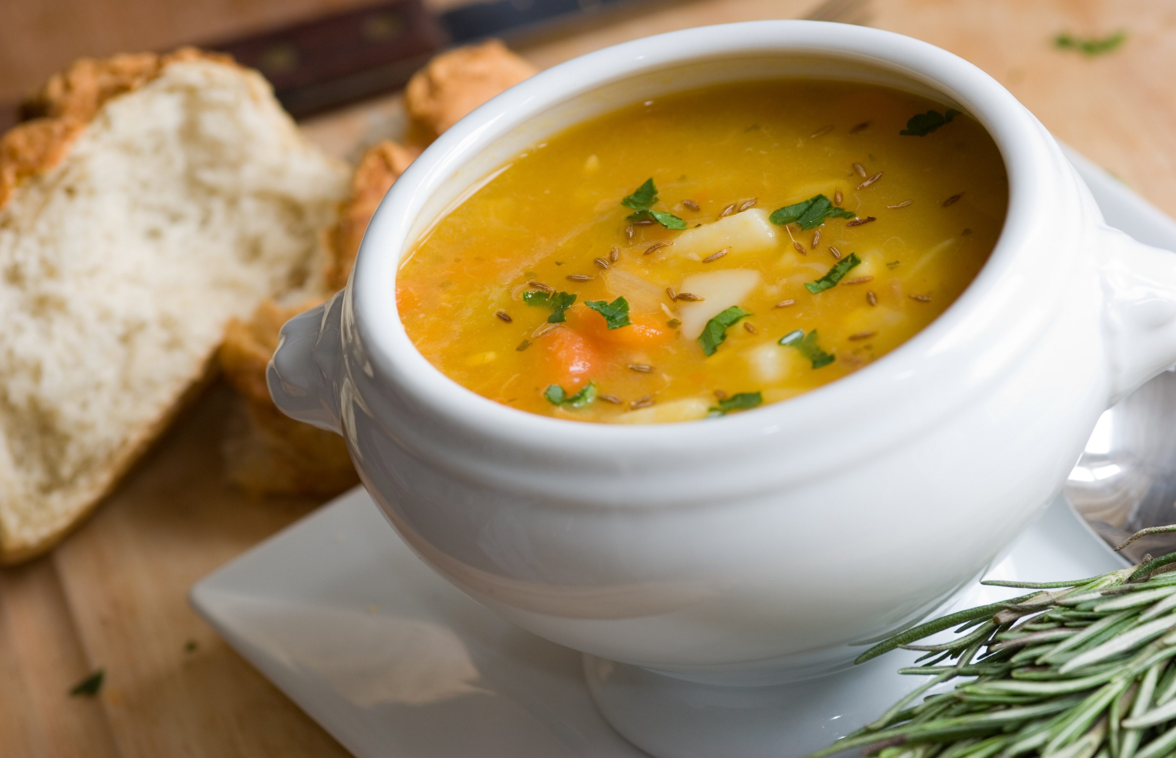 Groentesoep o sopa de verduras holandesa