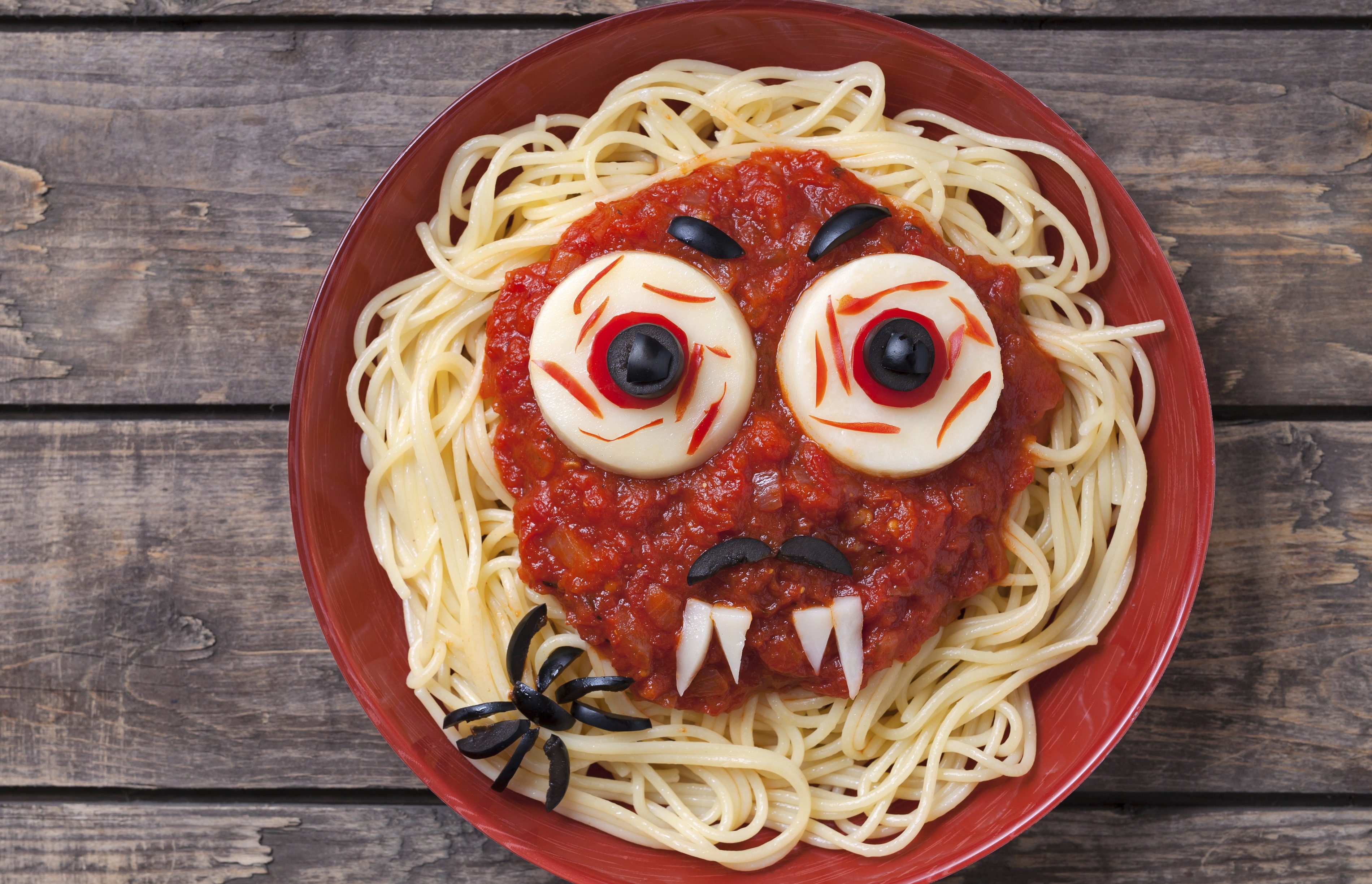 Spaghetti siniestros para Halloween
