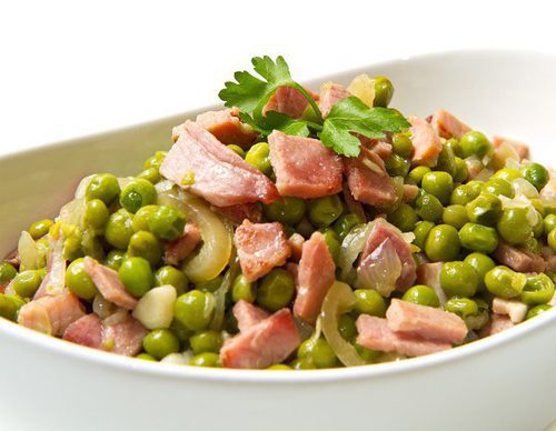 Guisantes con jamón al vapor