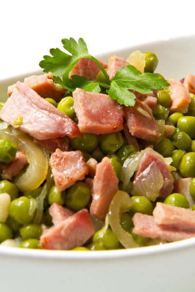 Guisantes con jamón al vapor