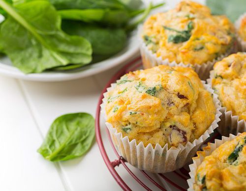 Muffins de guisantes y salchichas