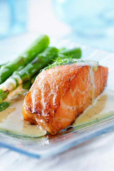 Salmón en salsa de cava