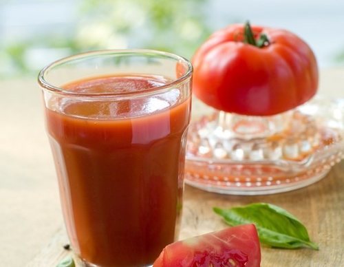 Zumo de tomate