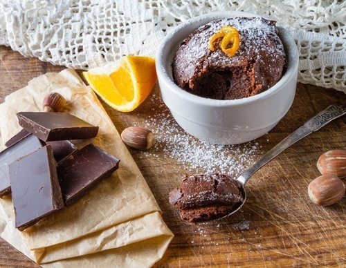 Tarta de naranja y chocolate