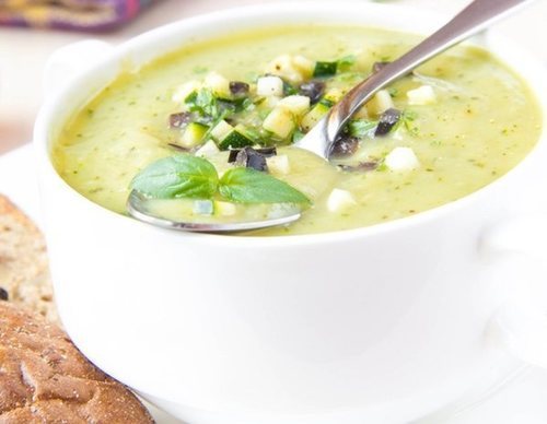 Salmorejo de aguacate