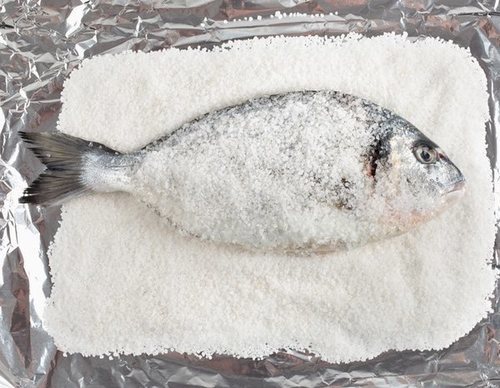 Dorada a la sal