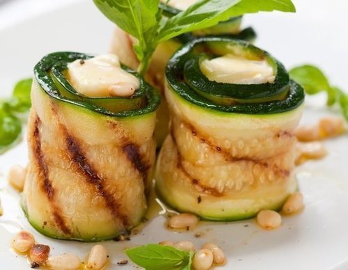 Rollitos de calabacín