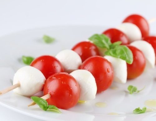 Bruschetta de tomate y mozzarella