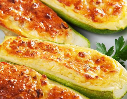 Calabacines a los cuatro quesos