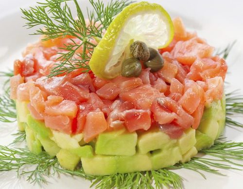 Tartar de salmón con aguacate