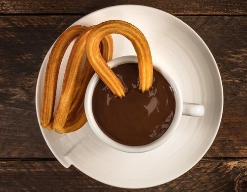 Churros con chocolate