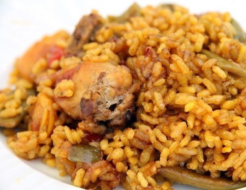 Paella de pollo