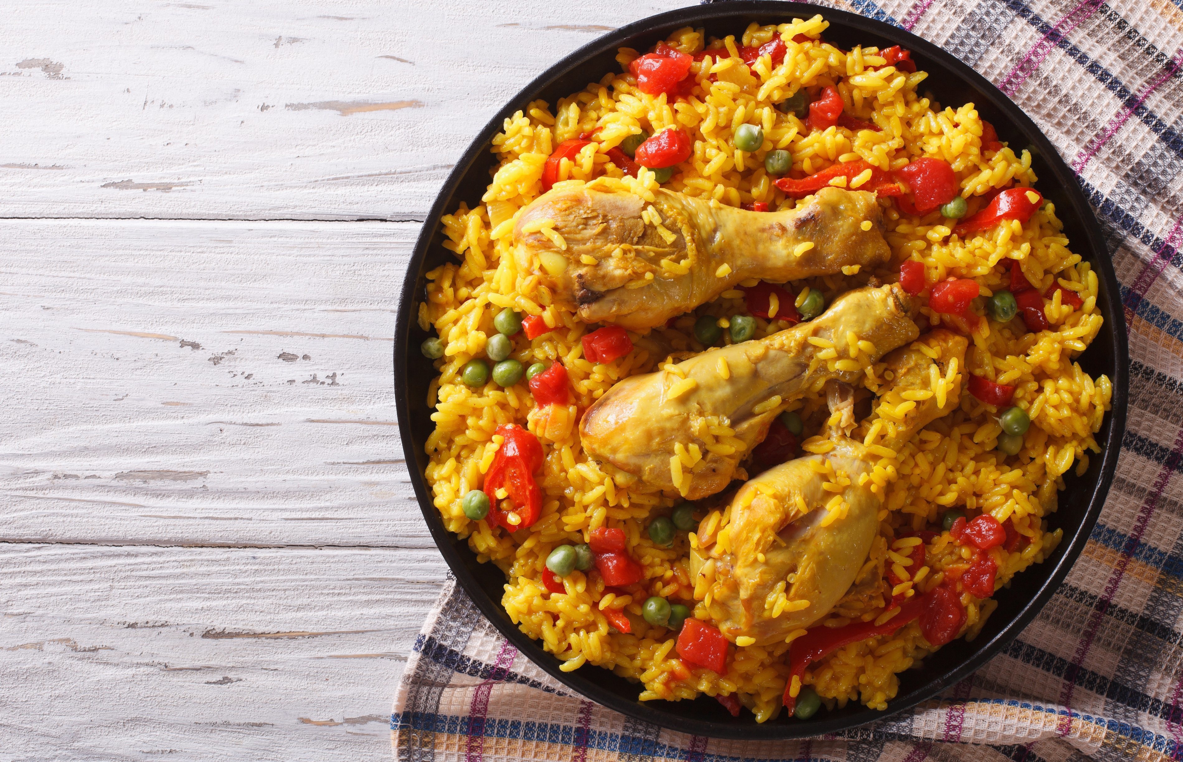 Paella de pollo