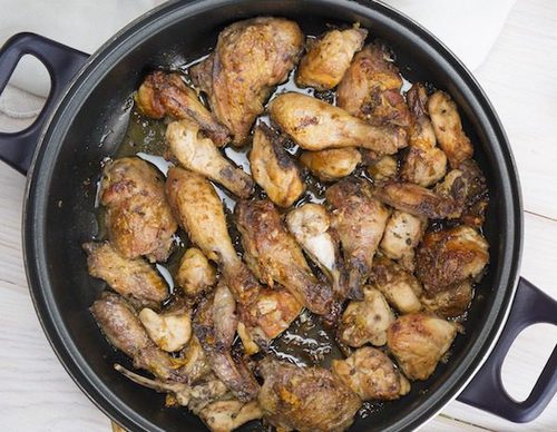 Pollo al ajillo