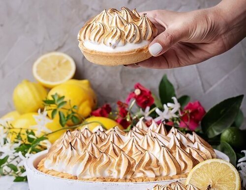 Lemon pie